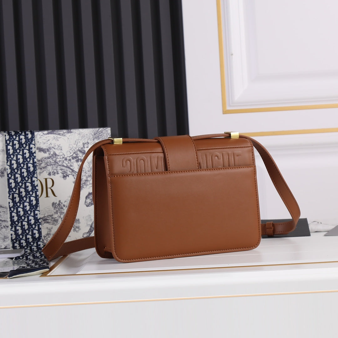 DIOR Montaigne Bag