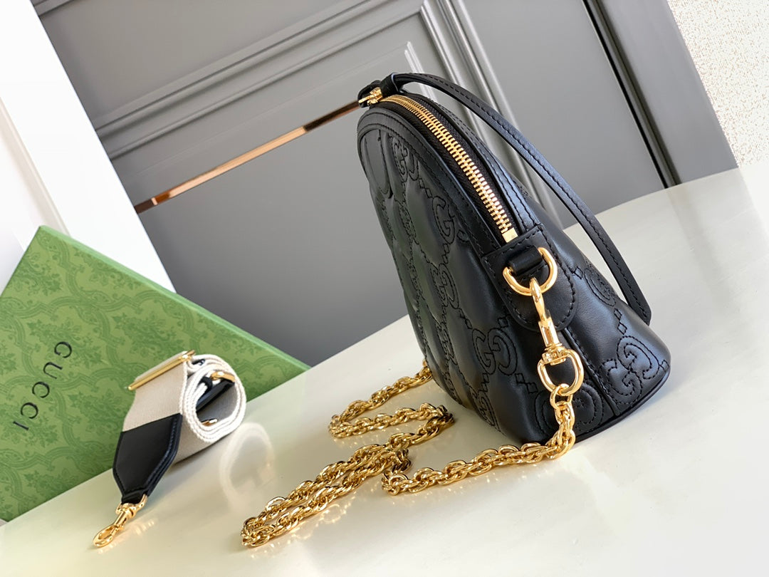 GG Matelassé Small Bag