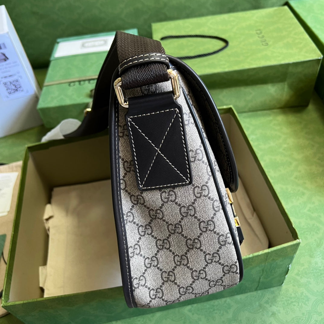 Gucci GG Supreme Bag