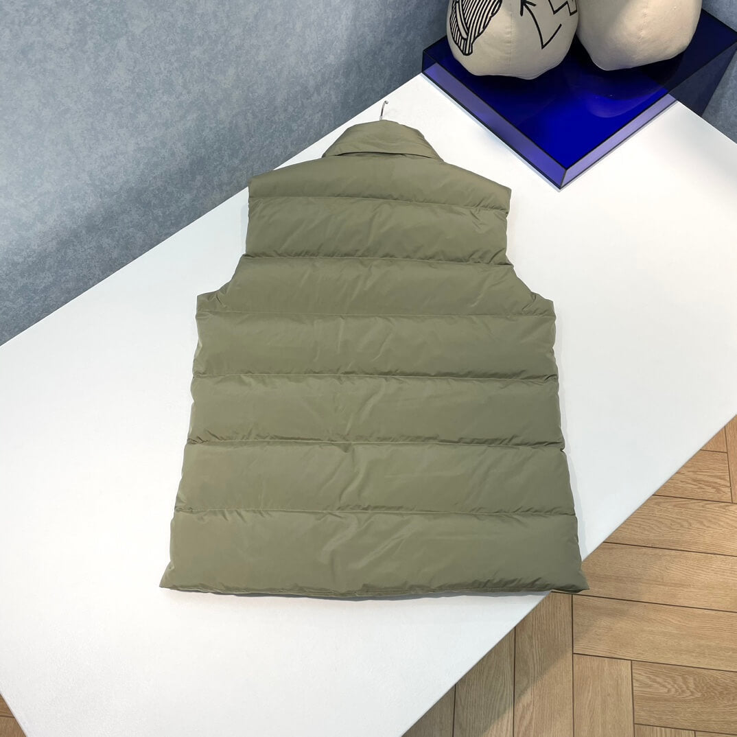 Moncler Sleeveless Green Down Vest New Arrivals 2023