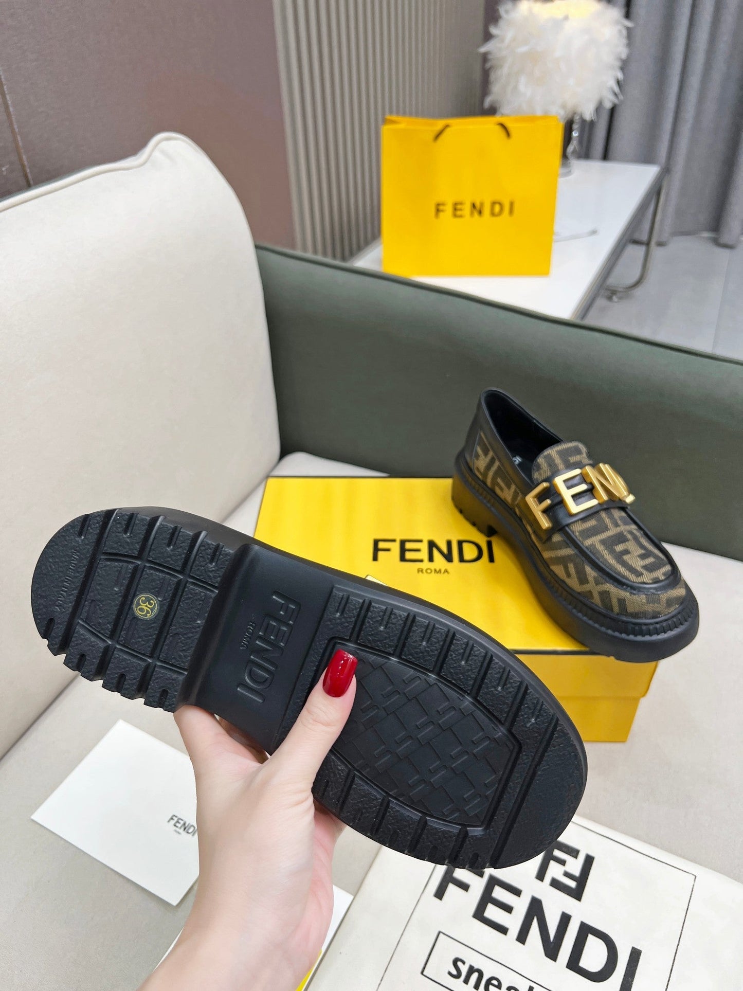 FENDI New Thick-Soled Martin Boots