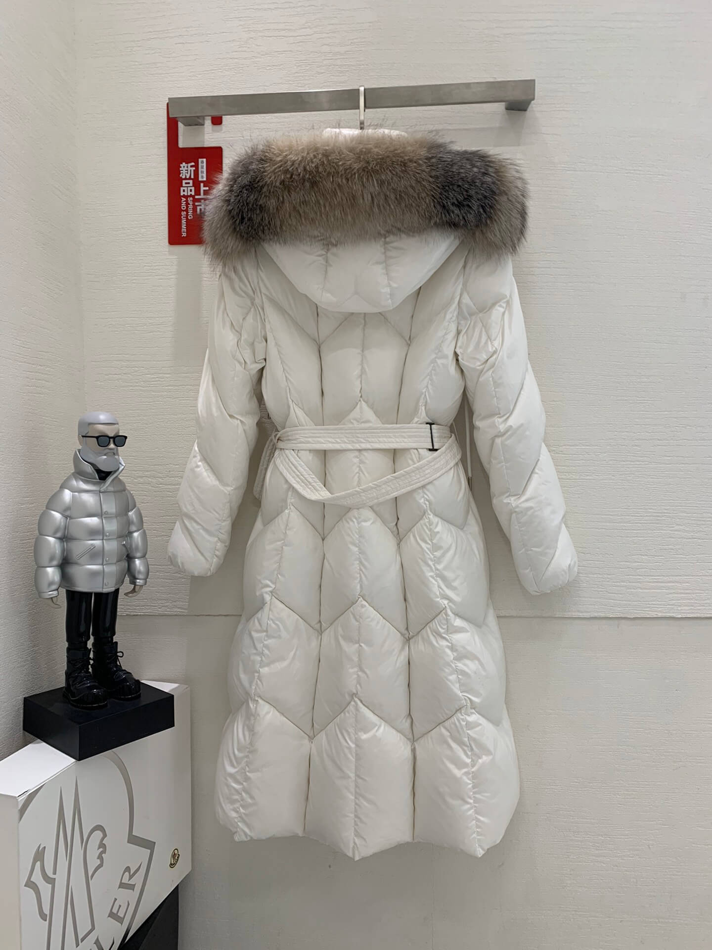 Moncler New Knee-Length Women's Down Jacket in White
