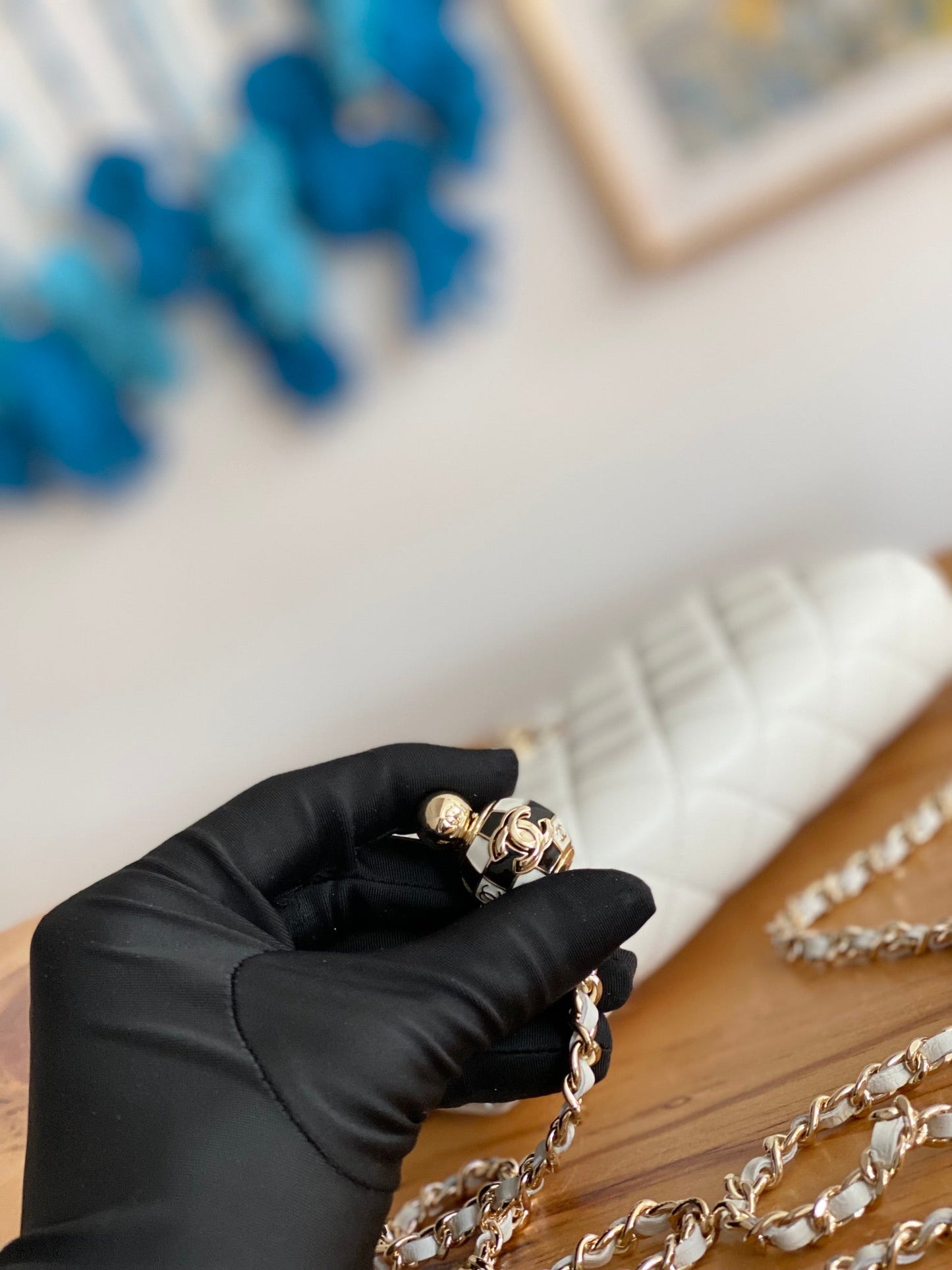 Chanel Wallet on Chain