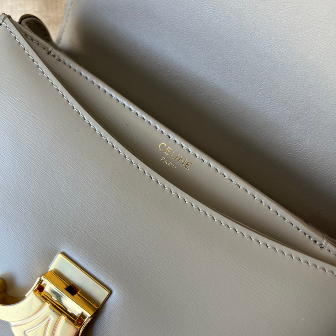 Celine Triomphe Saddle Bag