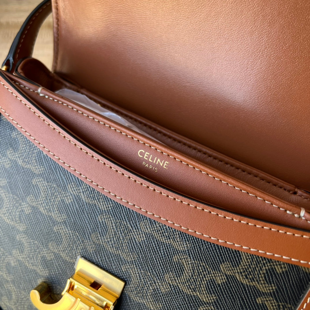 Celine Triomphe Saddle Bag