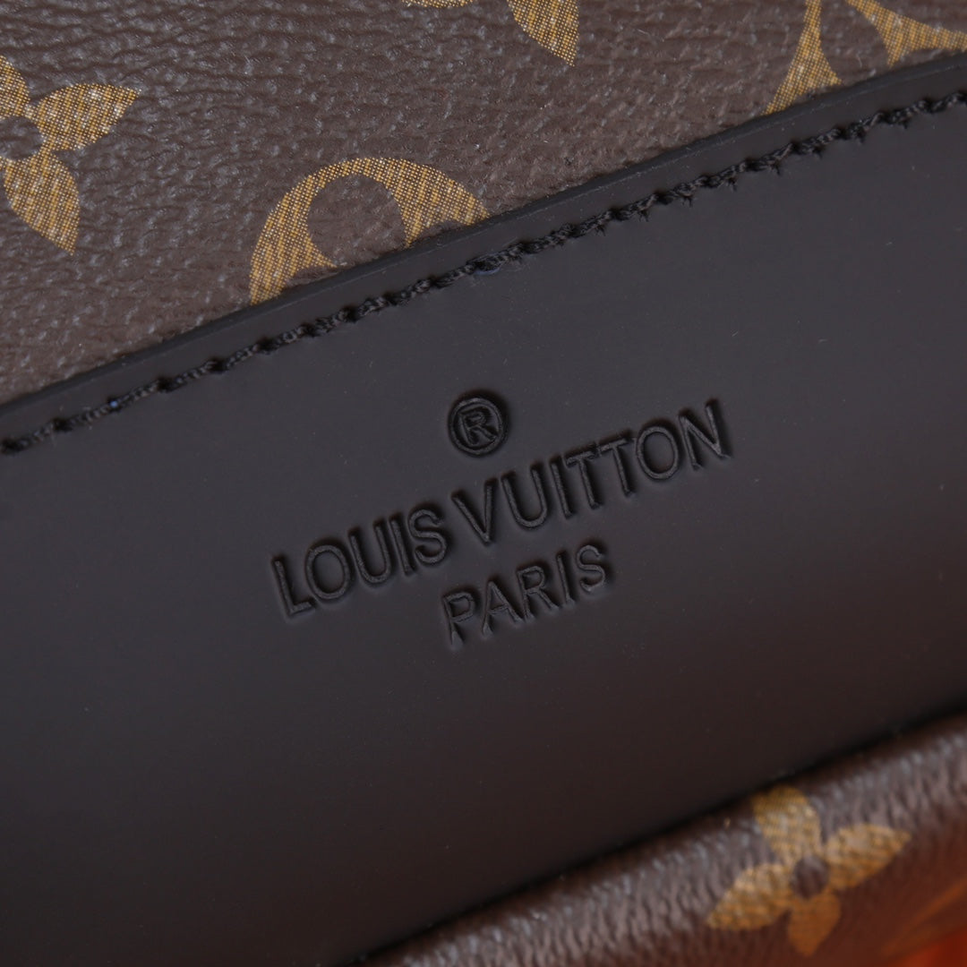 LV Avenue Shoulder Bag