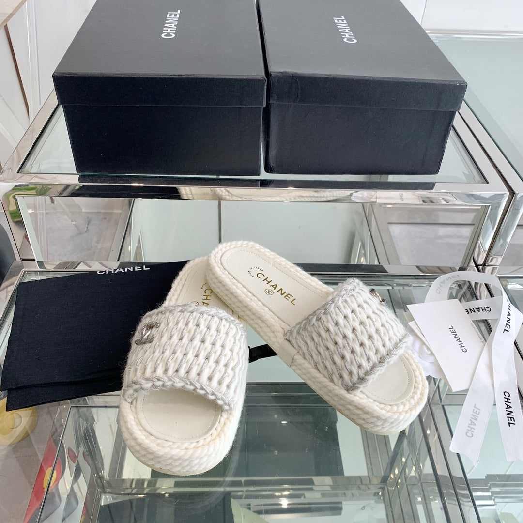 Chanel 2022ss Woven Slippers