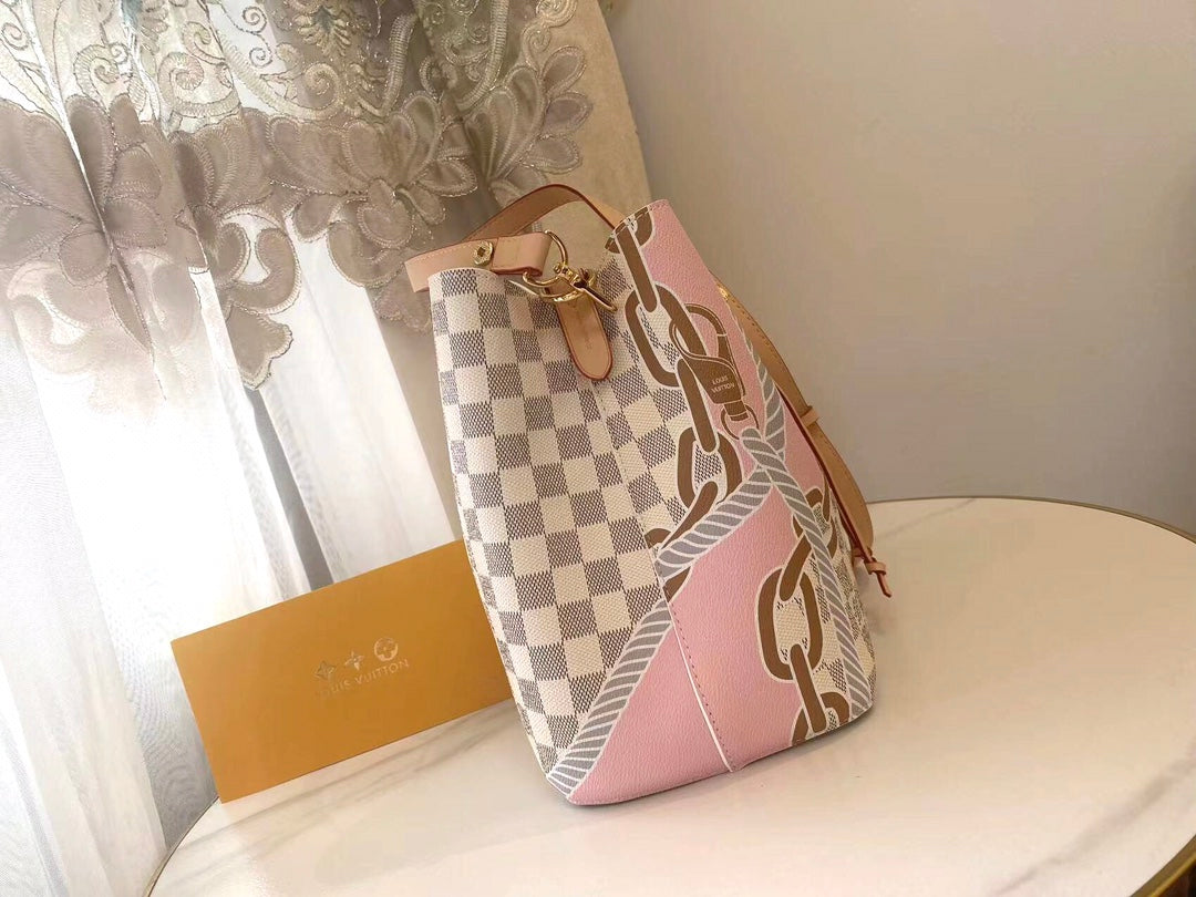 LV NeoNoe Monogram Bag