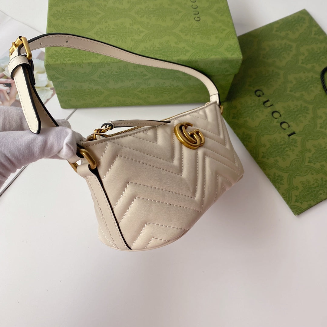 GUCCI GG Marmont Series Bag