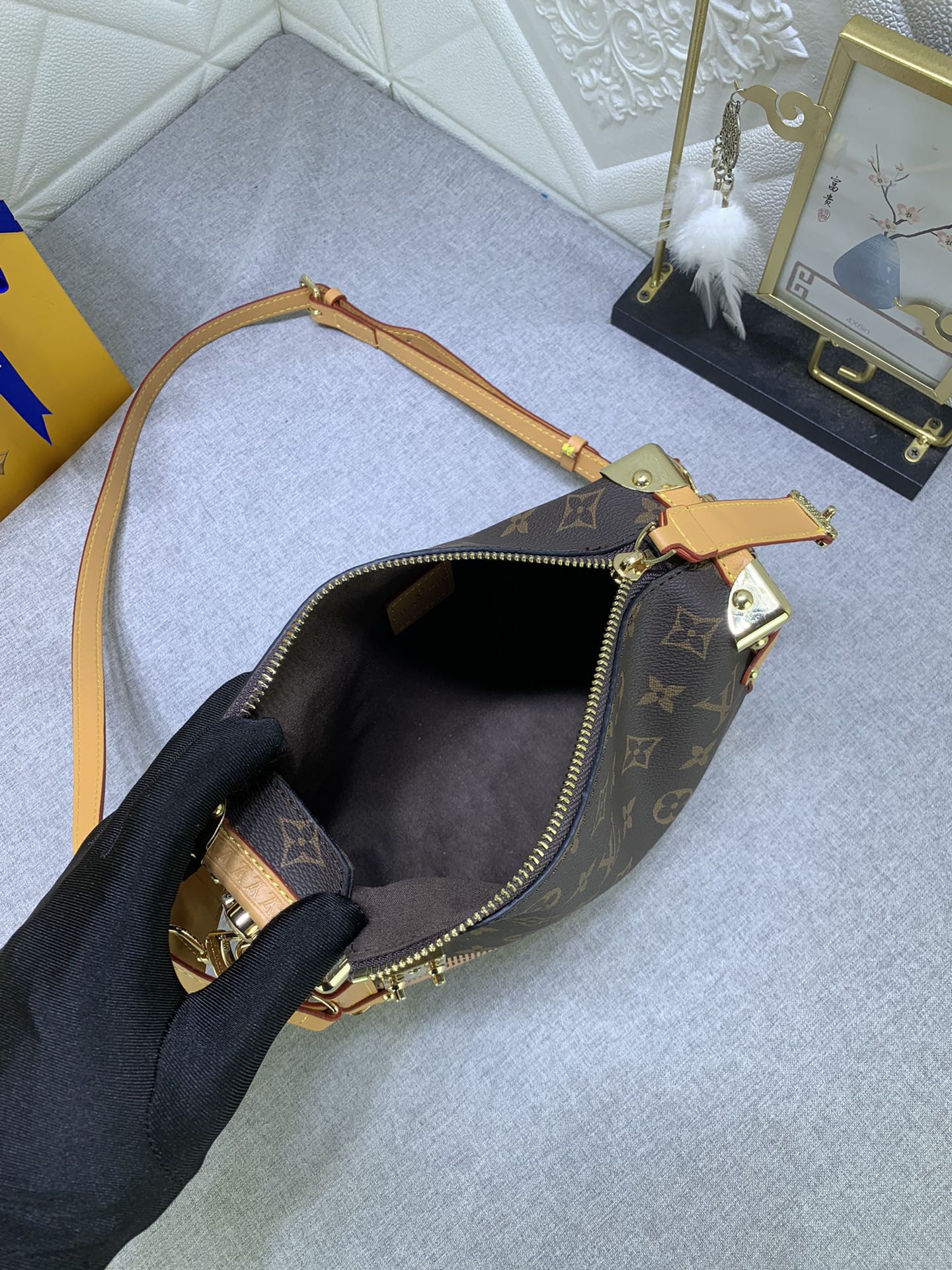 LV Side Trunk Monogram