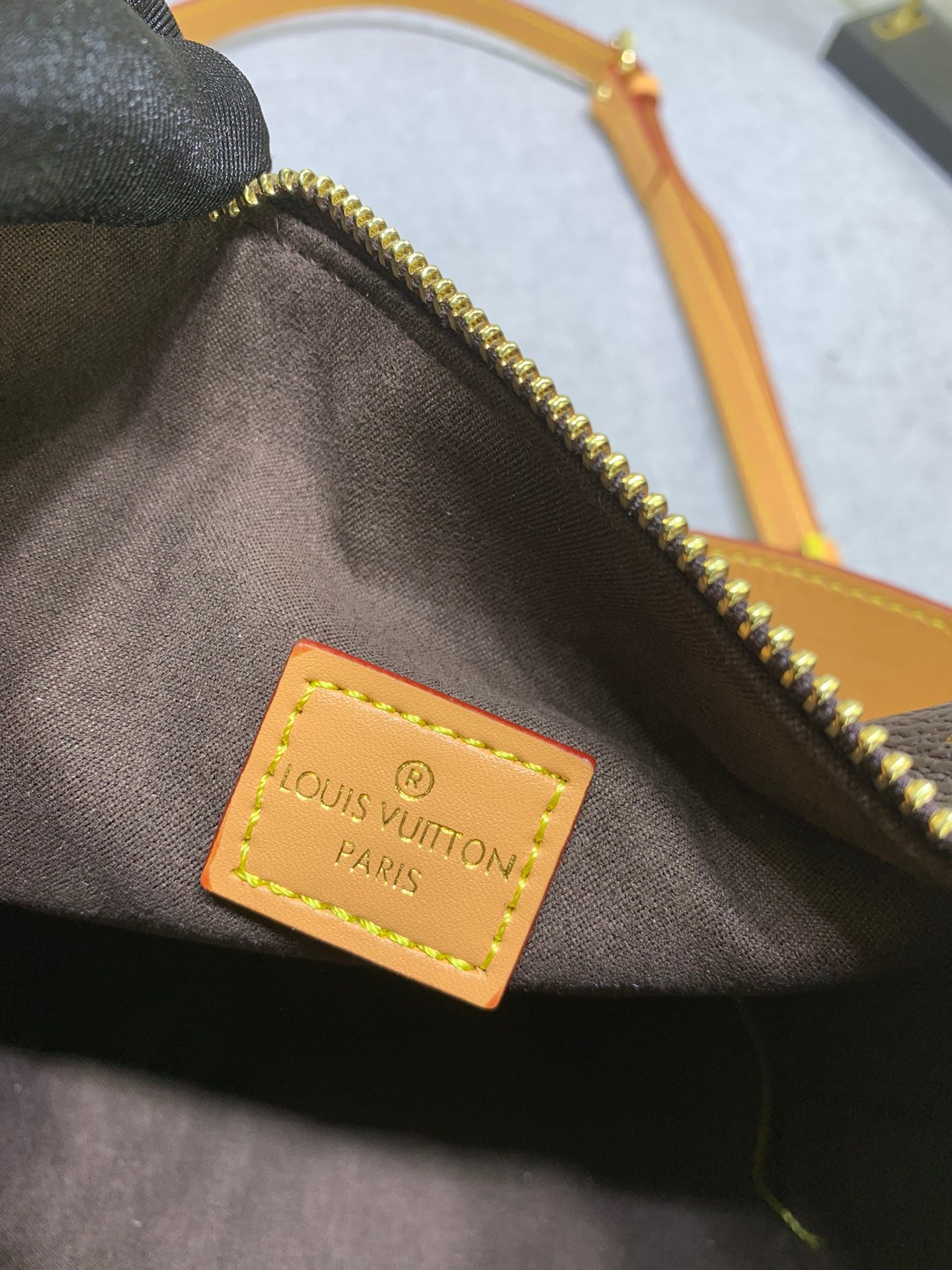 LV Side Trunk Monogram