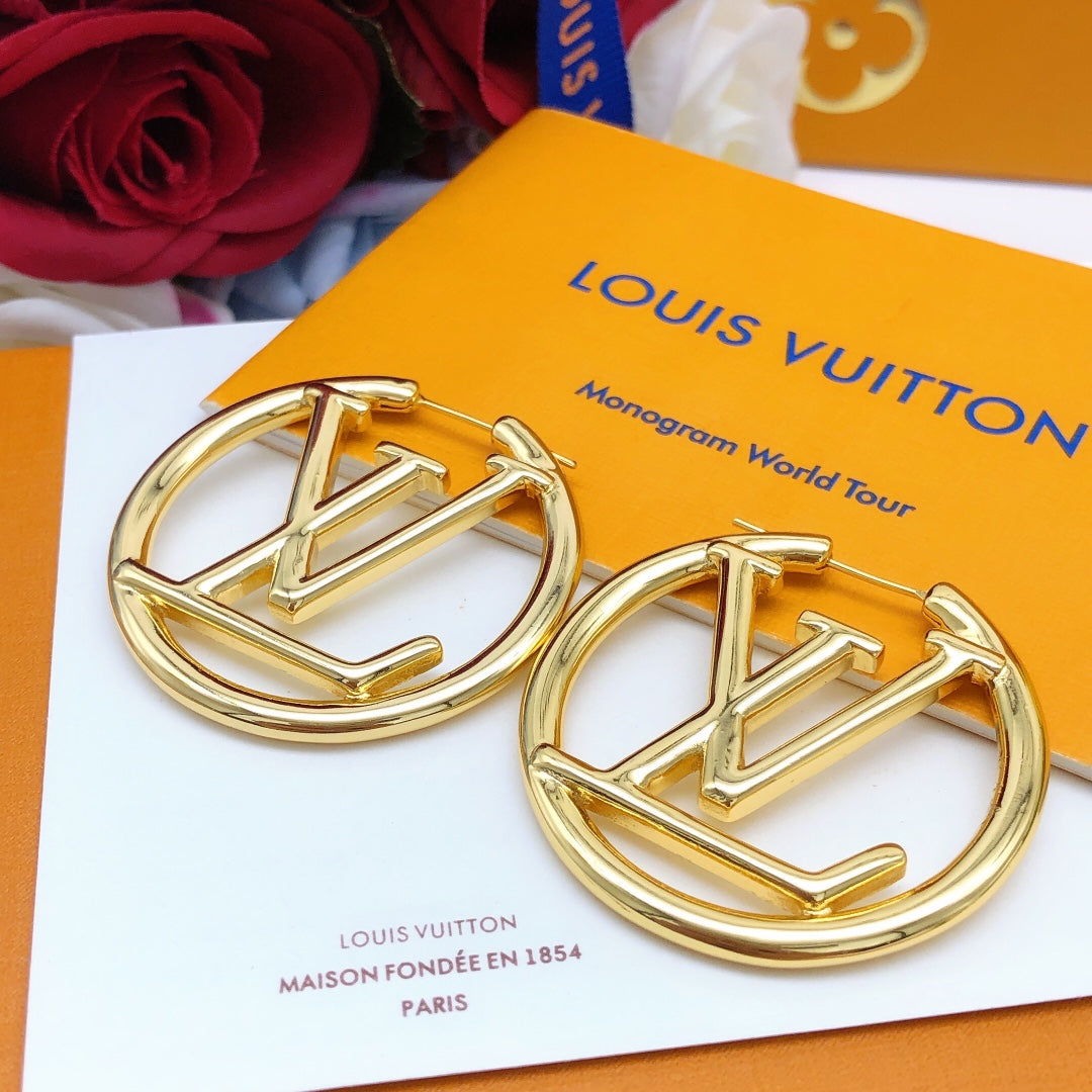 LV Latest Style Earrings