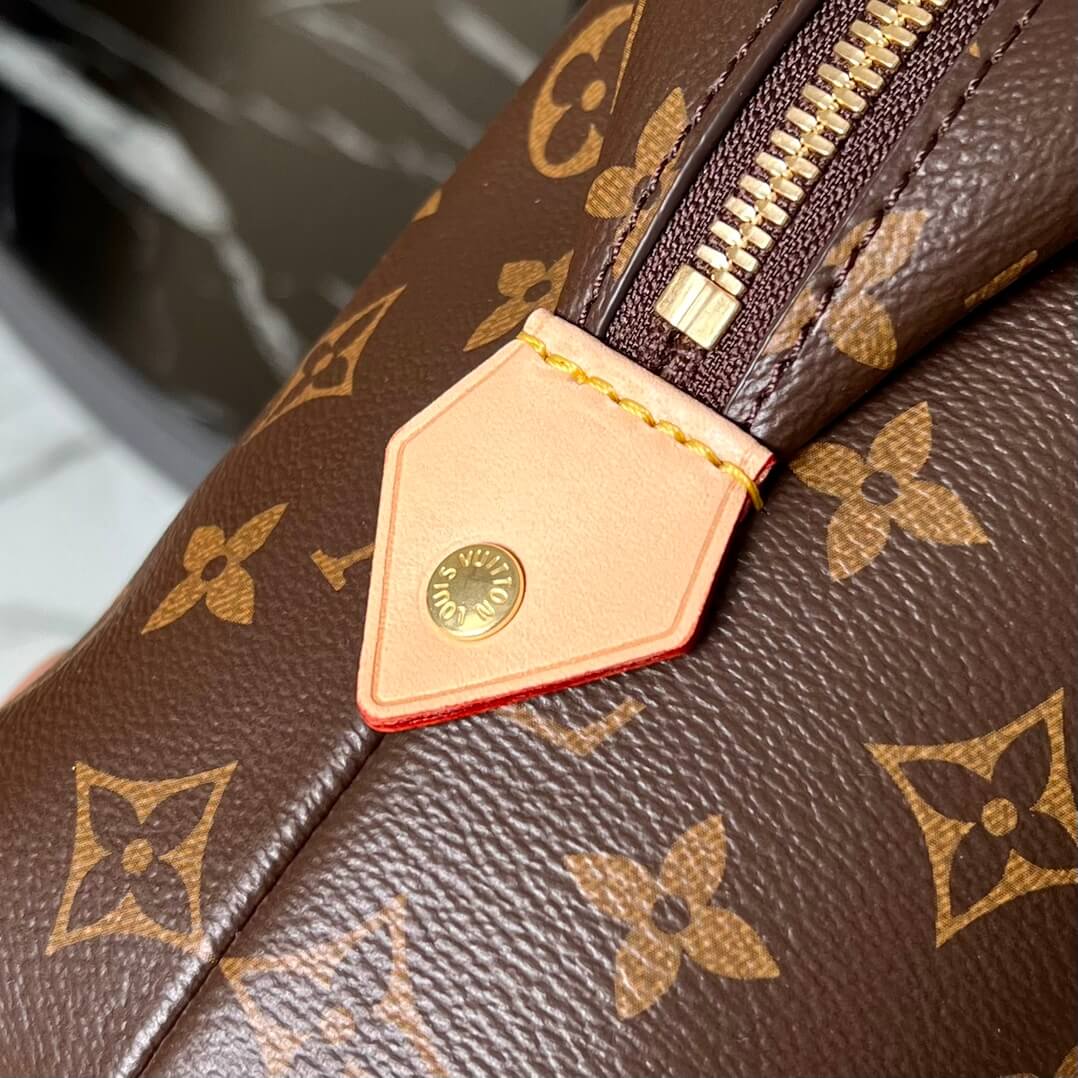 LV Presbyopic Cosmetic Bag