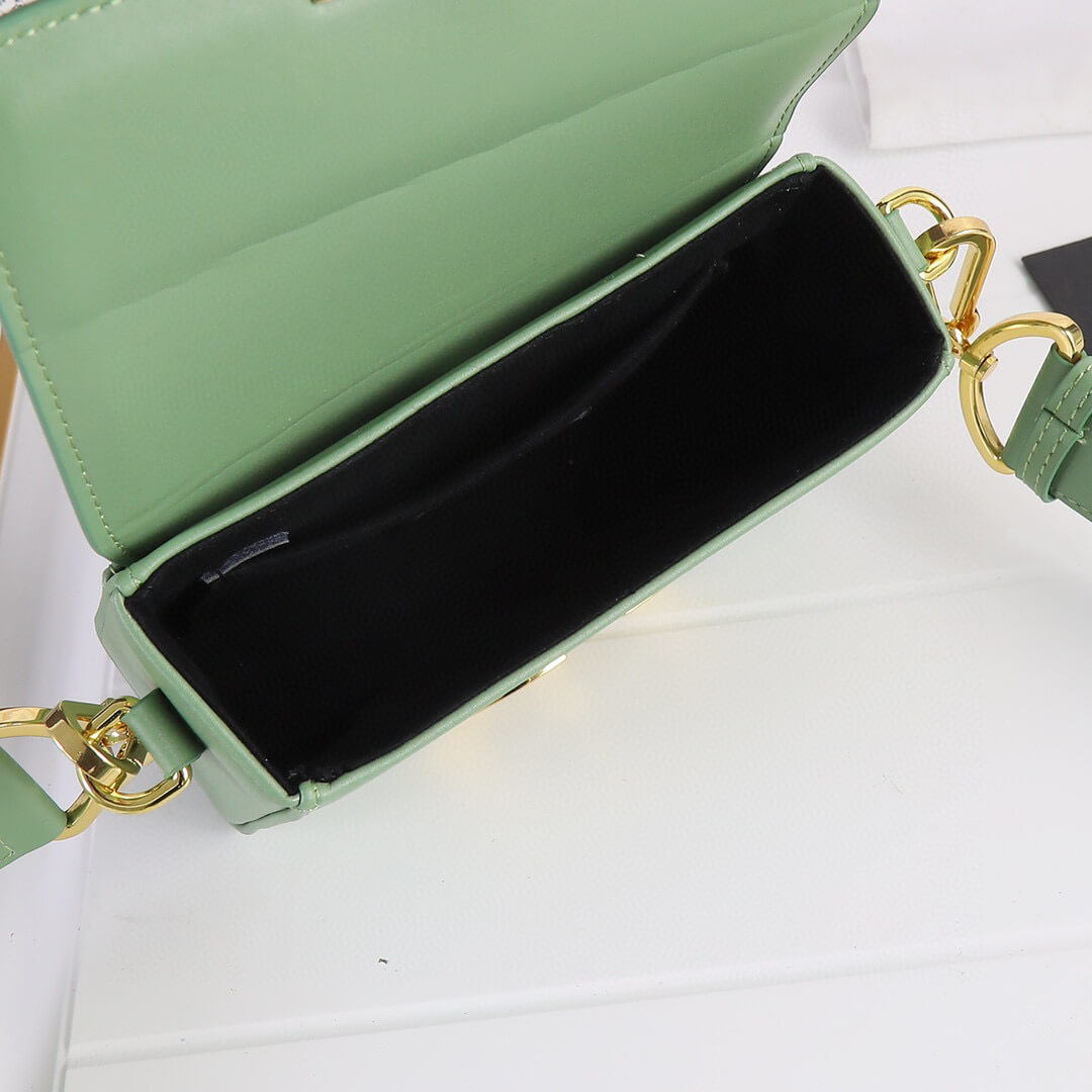Dior 30 Montaigne Mini Bag