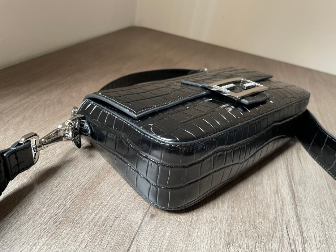 Fendi Baguette continental Neon Bag