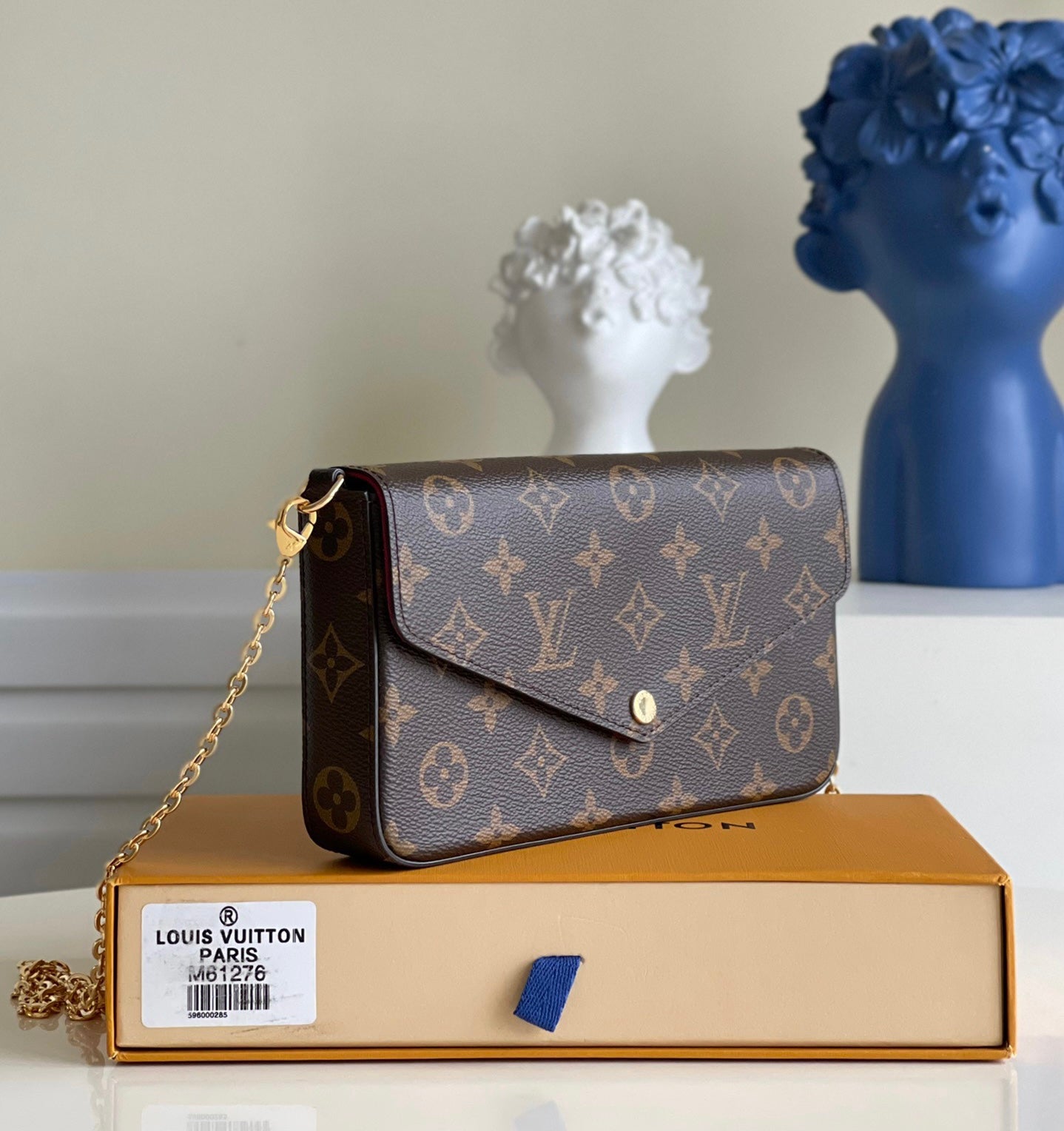 LV Pochette Felicie Bag