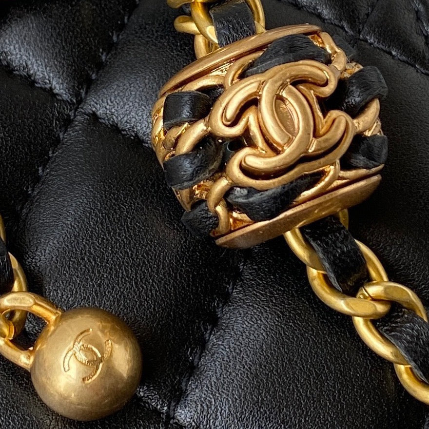 Chanel Wallet on Chain