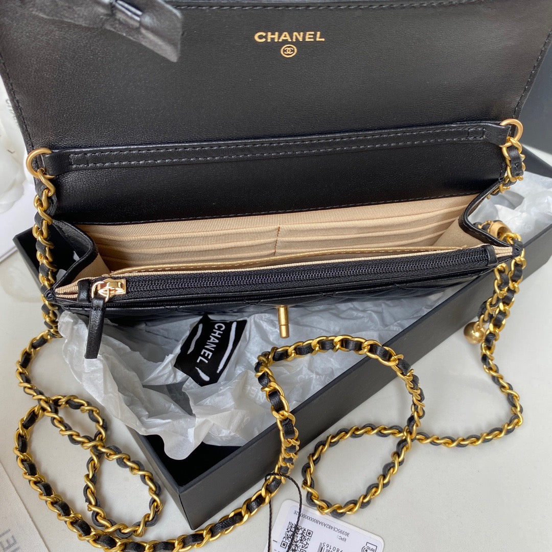Chanel Wallet on Chain