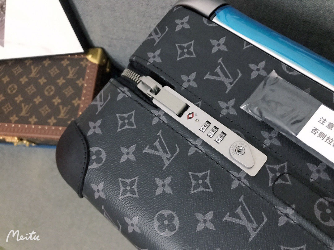 LV Horizon Luggage