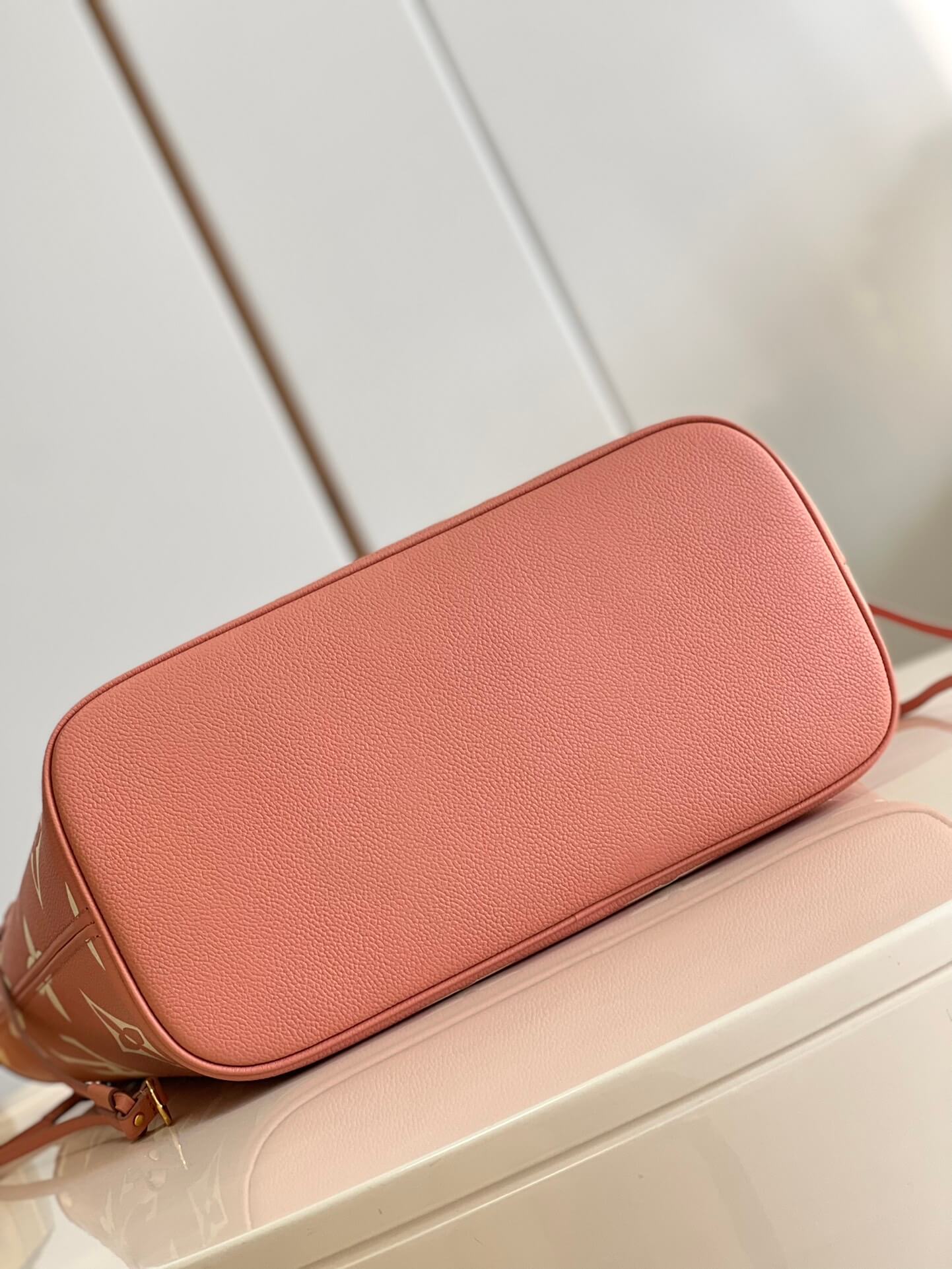 LV Neverfull MM Bag