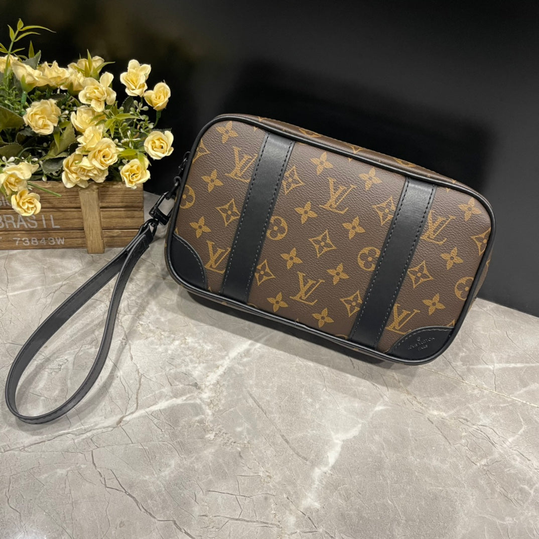 LV Latest Pochette Kasai Clutch bag