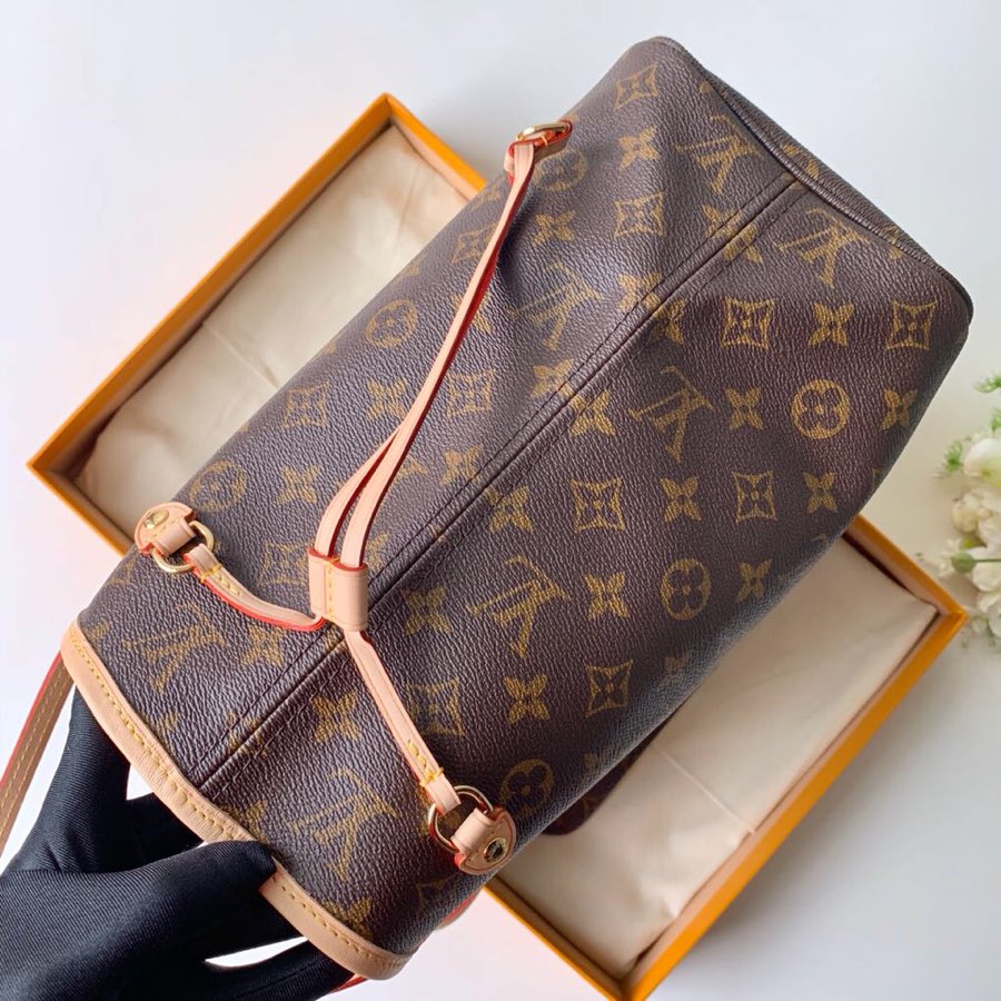 Louis Vuitton Neverfull MM Tote – M40995 Monogram Canvas