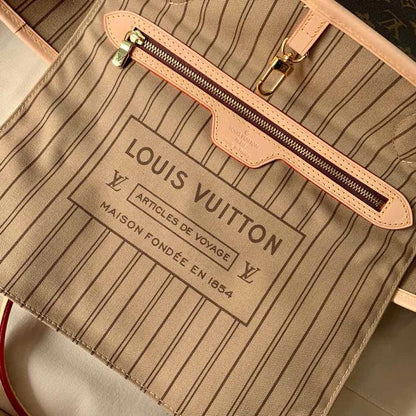 Louis Vuitton Neverfull MM Tote – M40995 Monogram Canvas