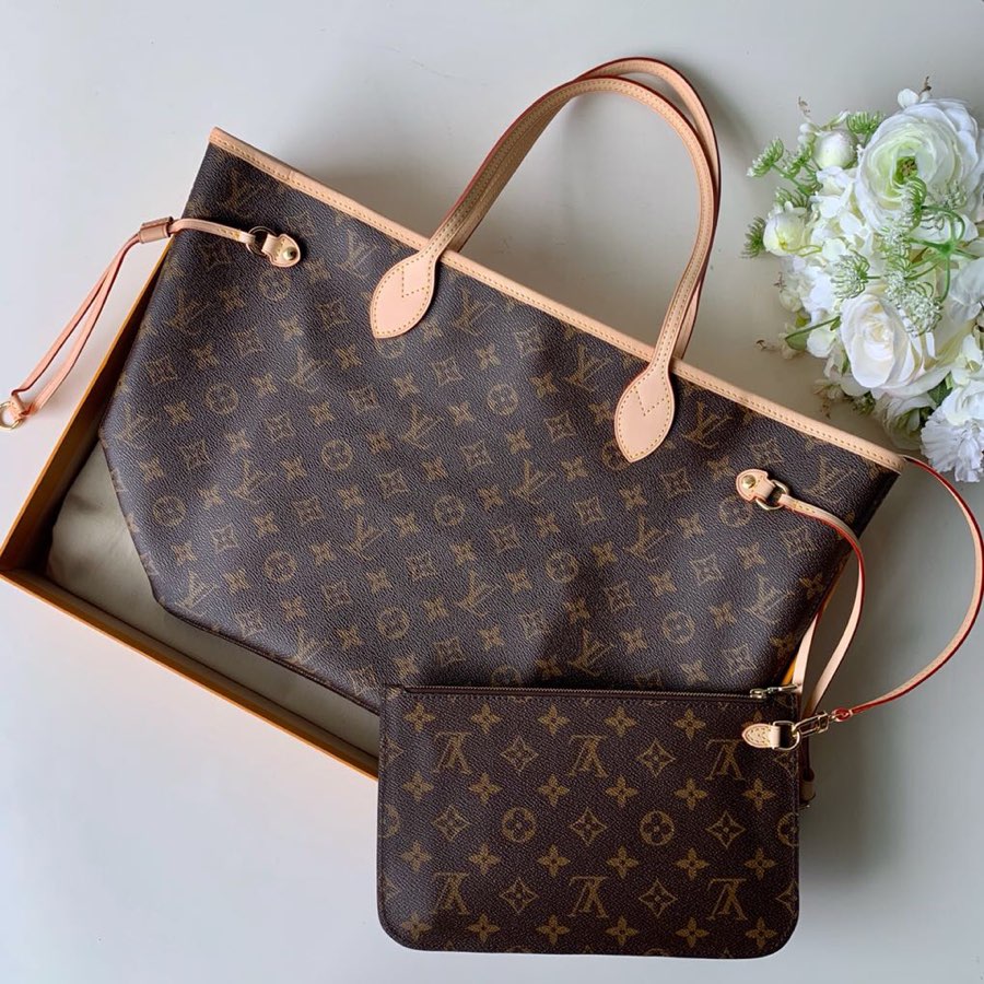 Louis Vuitton Neverfull MM Tote – M40995 Monogram Canvas