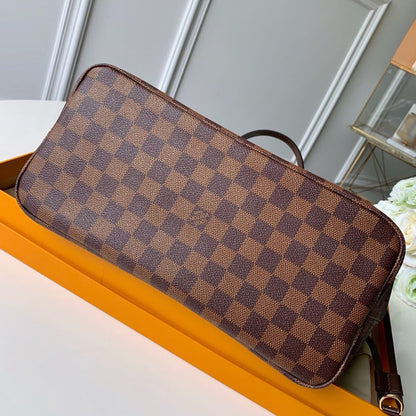 Louis Vuitton Neverfull MM Tote – M41603 Monogram Canvas