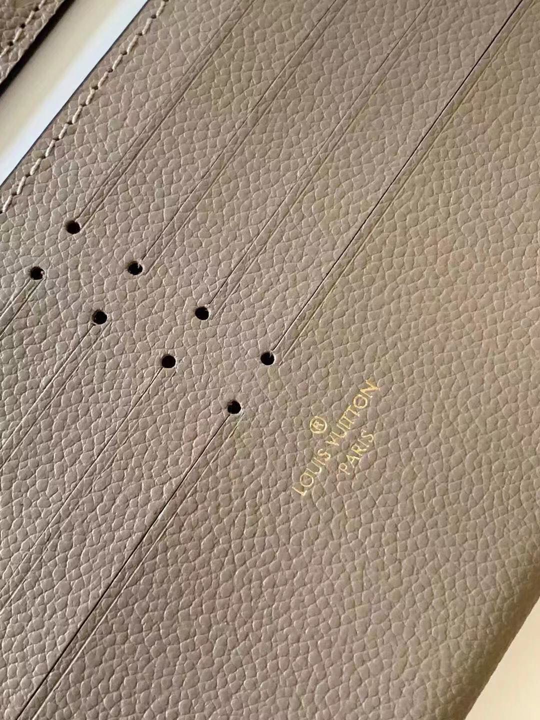LV Pochette Felicie