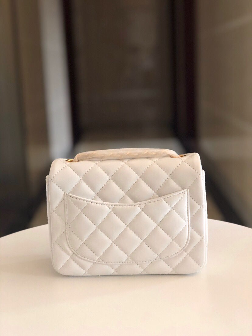 Chanel Women Messenger Bag
