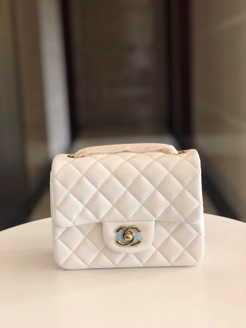 Chanel Women Messenger Bag