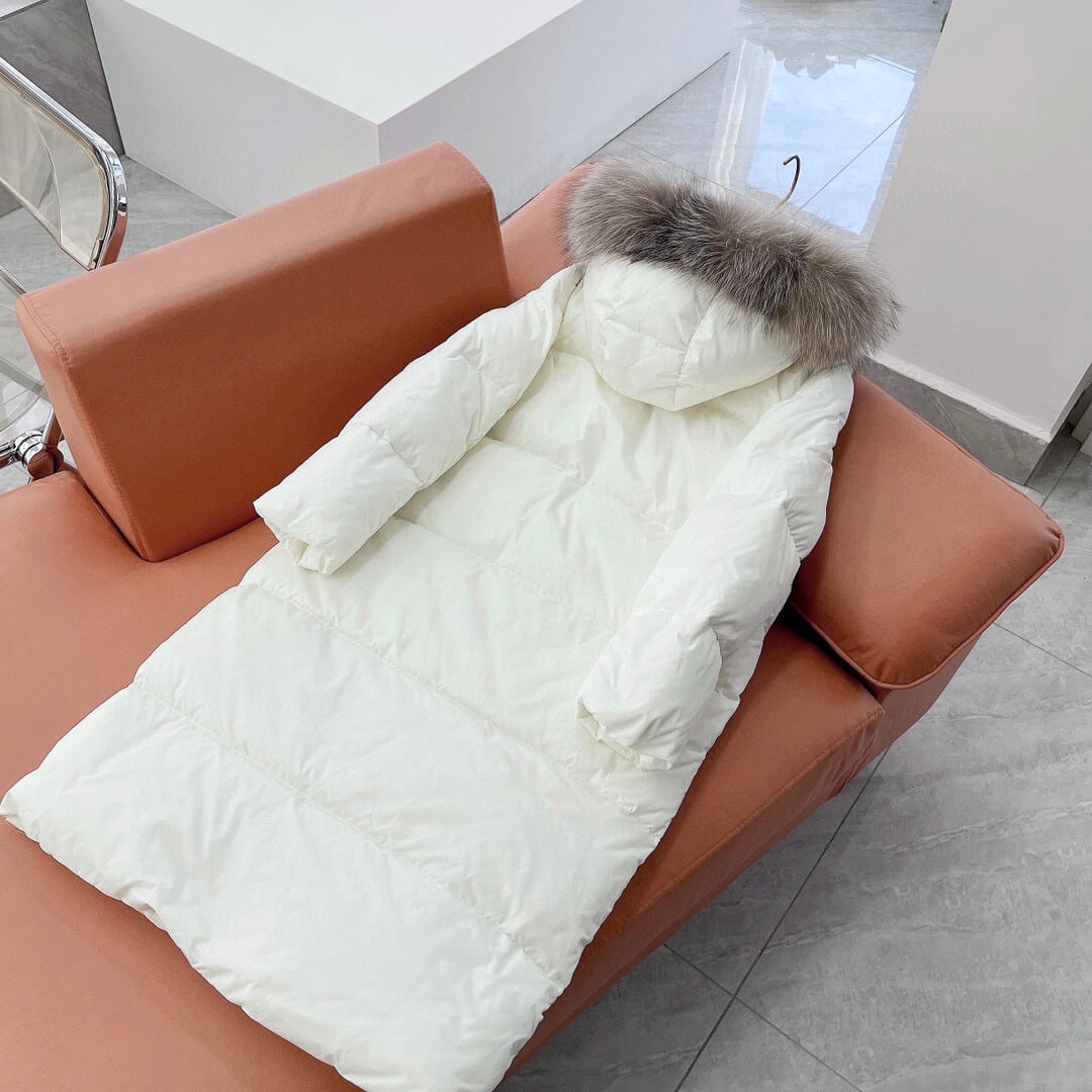 Moncler Winter Latest Hooded Long Down Jacket