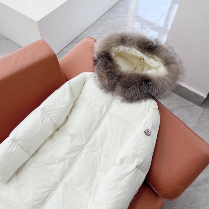 Moncler Winter Latest Hooded Long Down Jacket
