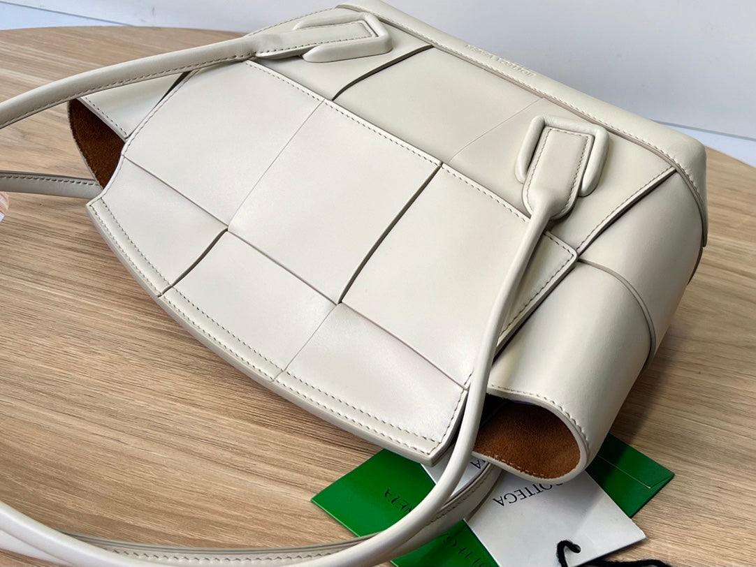 Bottega Veneta Arco Bag