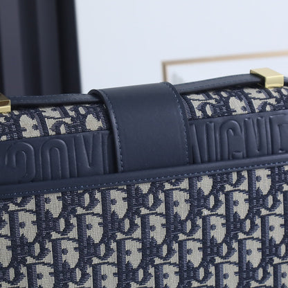 DIOR Montaigne Bag