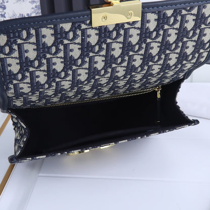 DIOR Montaigne Bag