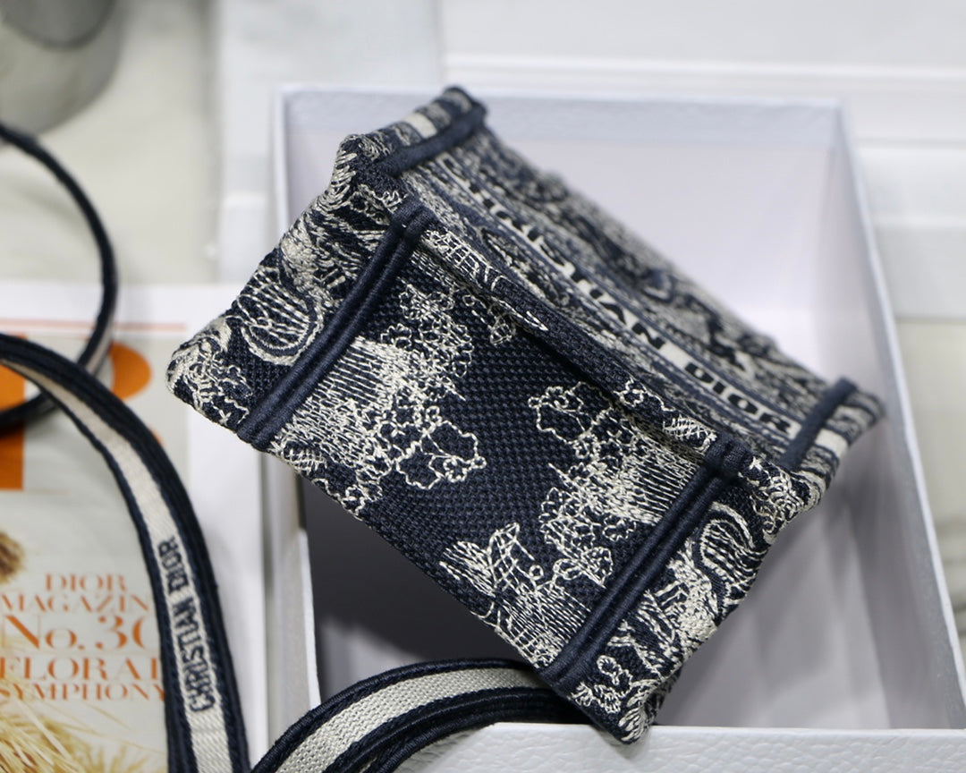 DIOR New Mini Tote Bag