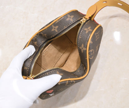 LV Love Bag