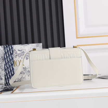 DIOR Montaigne Bag