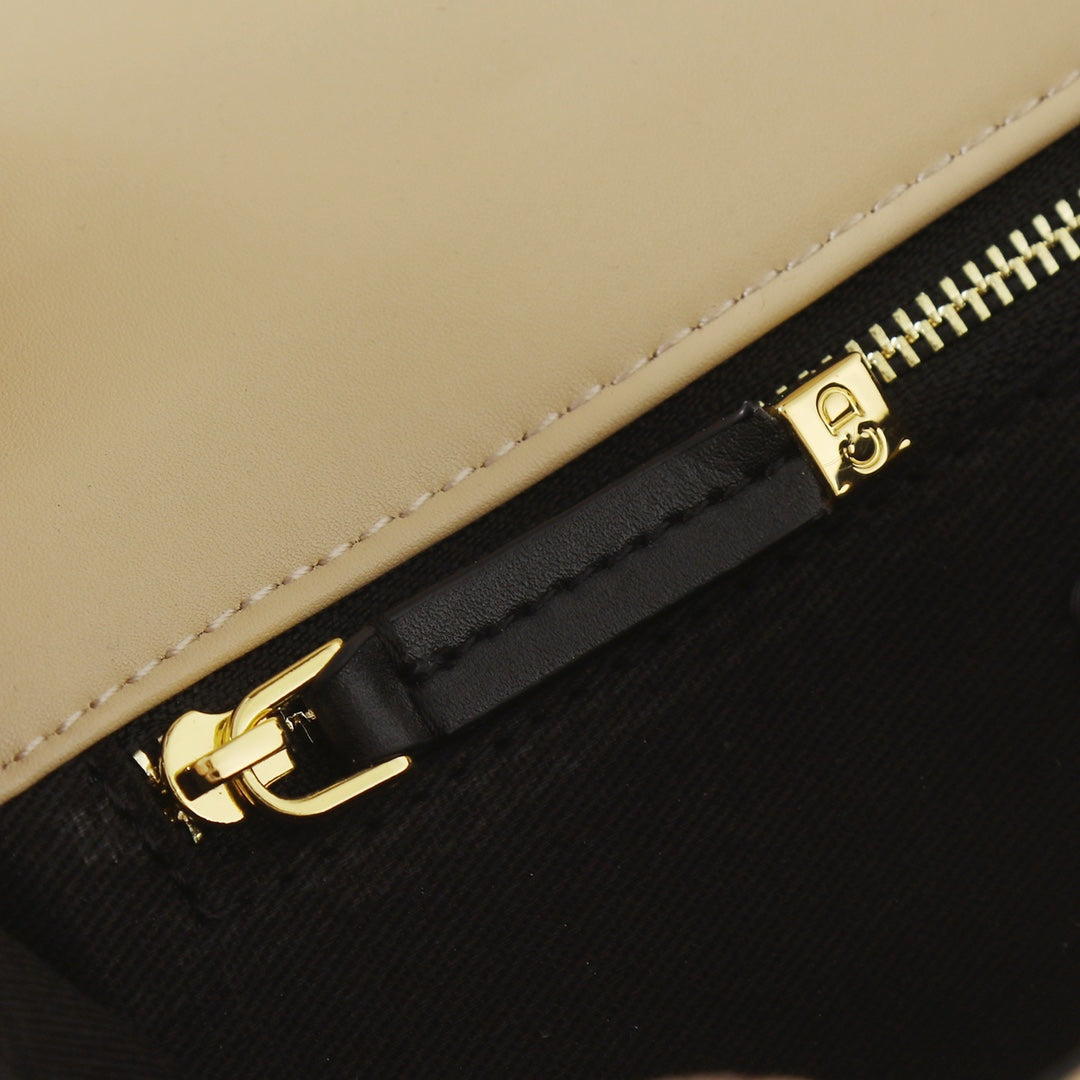 DIOR Montaigne Bag