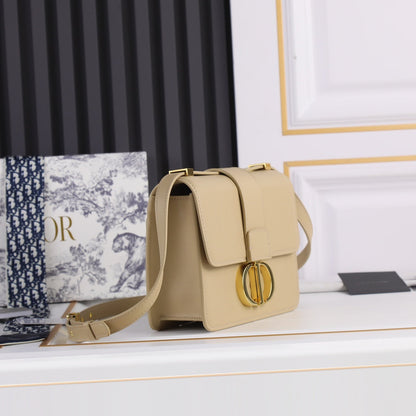 DIOR Montaigne Bag