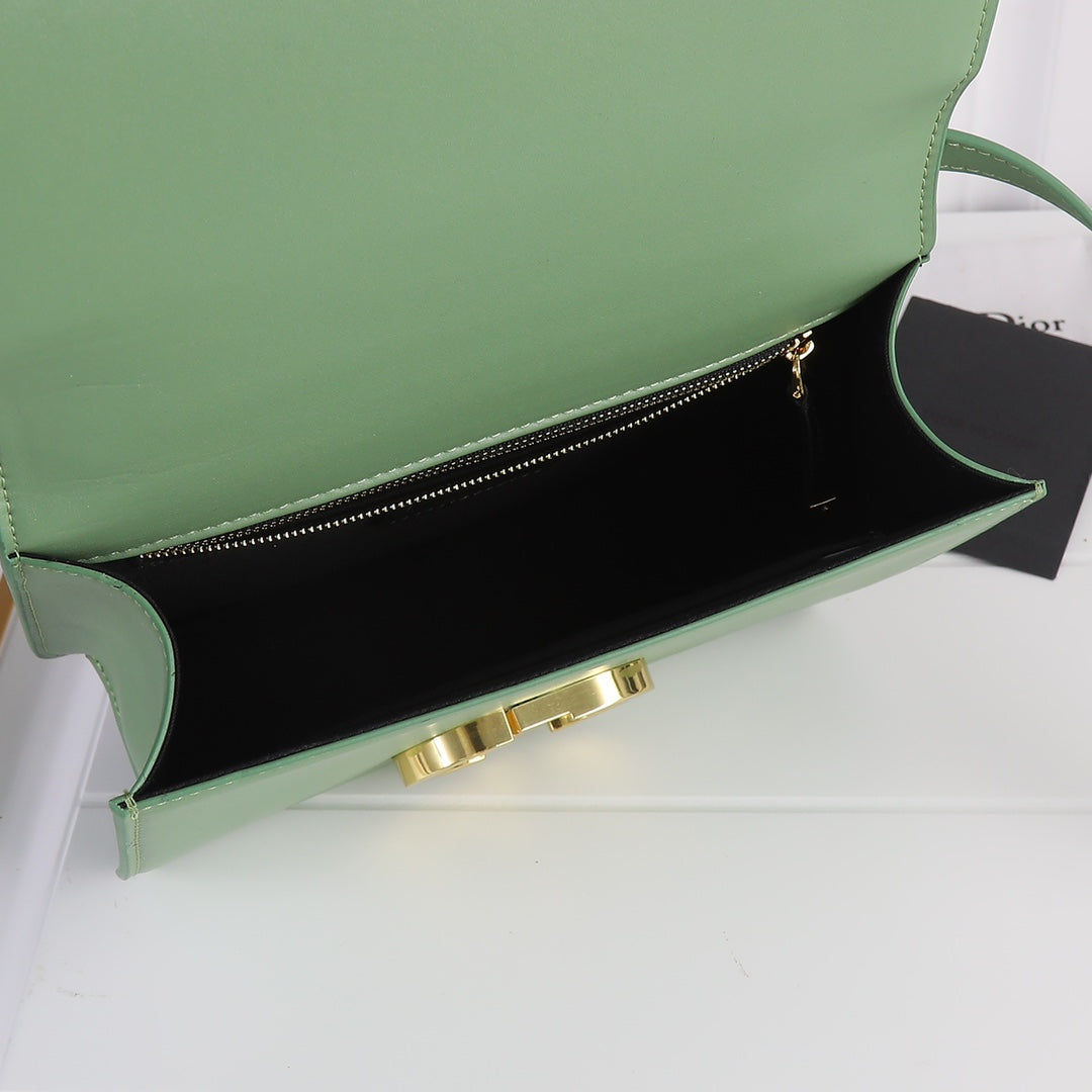 DIOR Montaigne Bag