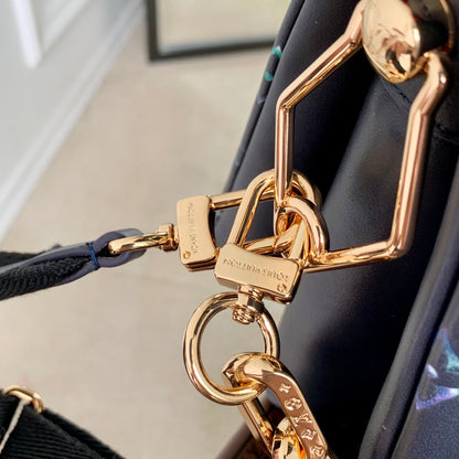 LV Coussin Bag