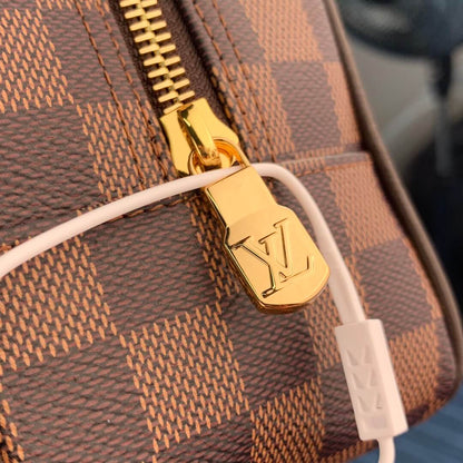 LV Damier Canvas Toilet Bag