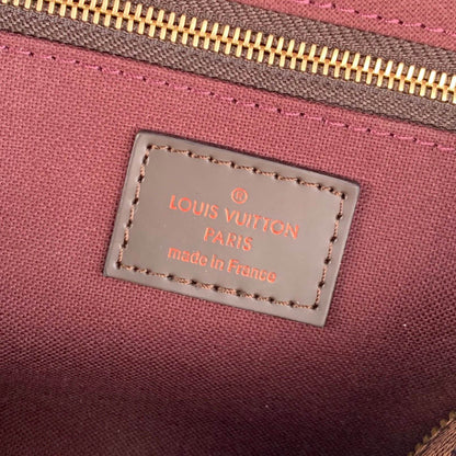 LV Damier Canvas Toilet Bag