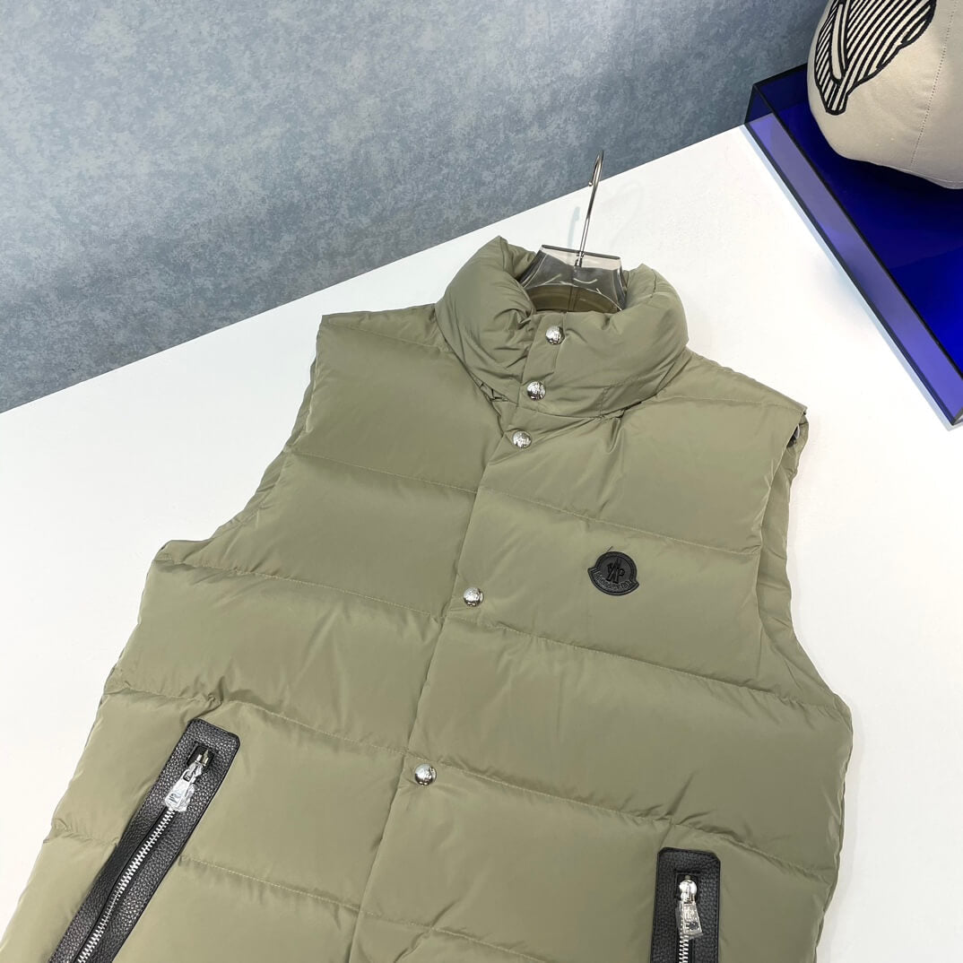 Moncler Sleeveless Green Down Vest New Arrivals 2023