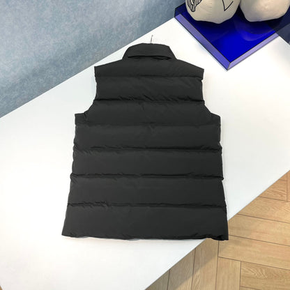 Moncler Sleeveless Black Down Vest New Arrivals 2023