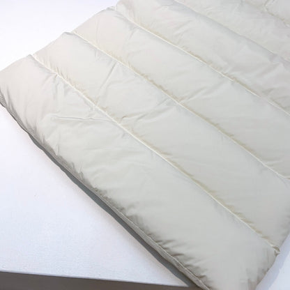 Moncler Sleeveless White Down Vest New Arrivals 2023