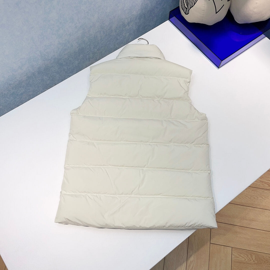 Moncler Sleeveless White Down Vest New Arrivals 2023